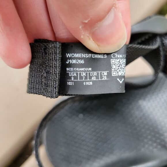 Chaco ZX/2 Classic Black White Gray Geometric Chevron Dagger Strappy Sandals 9 - Picture 7 of 7